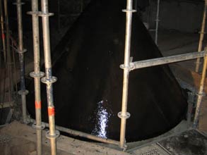 Cono de silo revestido con Belzona 4351